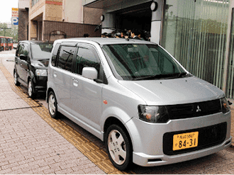 熊本地震被災地への社用車寄付